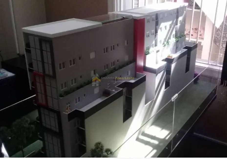 Kitnet com 2 quartos à venda, 41m2 em Parada XV de Novembro, São Paulo - SP - imagem 2 Foto 2 de Kitnet com 2 quartos à venda, 41m2 em Parada XV de Novembro, São Paulo - SP