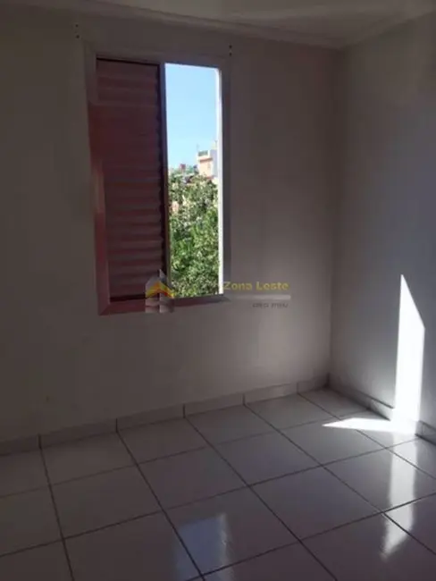 Apartamento com 2 quartos à venda, 43m2 em Conjunto Residencial José Bonifácio, São Paulo - SP - imagem 2 Foto 2 de Apartamento com 2 quartos à venda, 43m2 em Conjunto Residencial José Bonifácio, São Paulo - SP