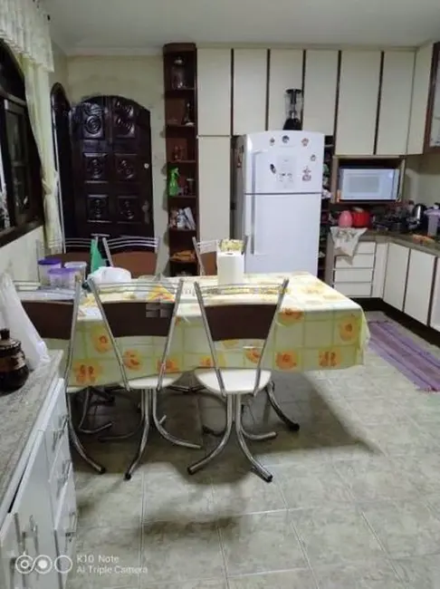 Sobrado com 4 quartos à venda, 110m2 em Jardim Popular, São Paulo - SP - imagem 6 Foto 6 de Sobrado com 4 quartos à venda, 110m2 em Jardim Popular, São Paulo - SP