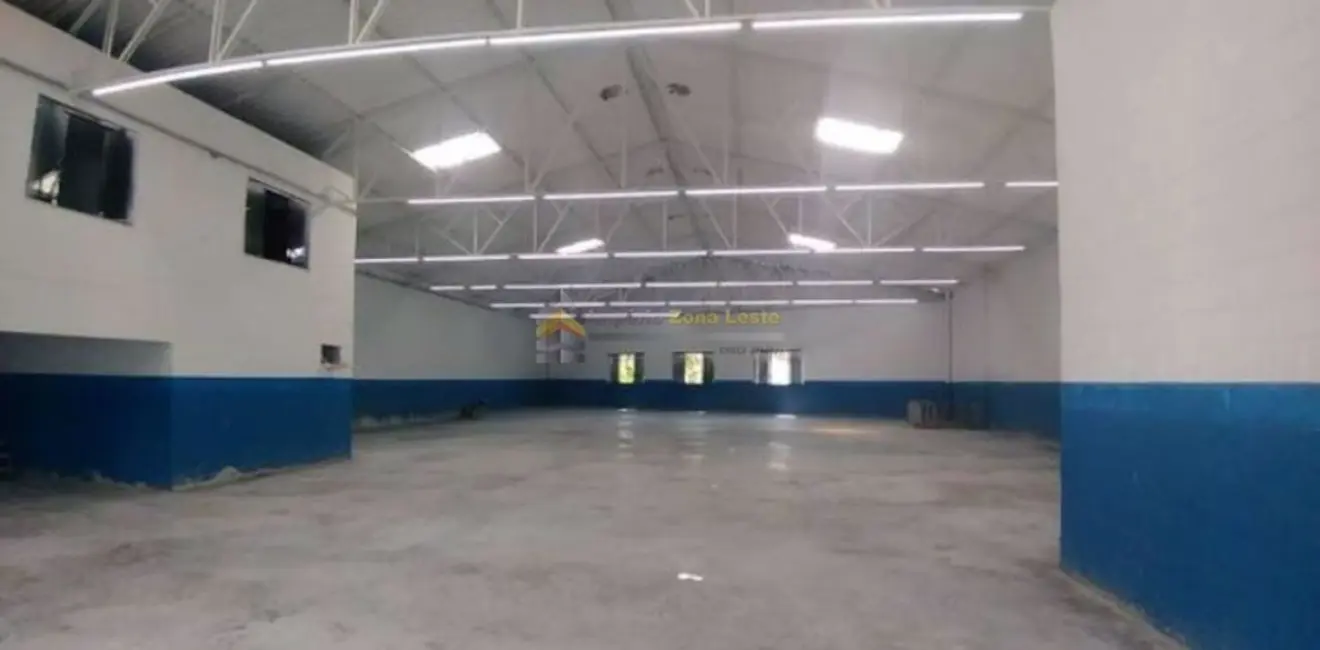 Foto 1 de Armazém / Galpão à venda, 1000m2 em Vila Carmosina, São Paulo - SP