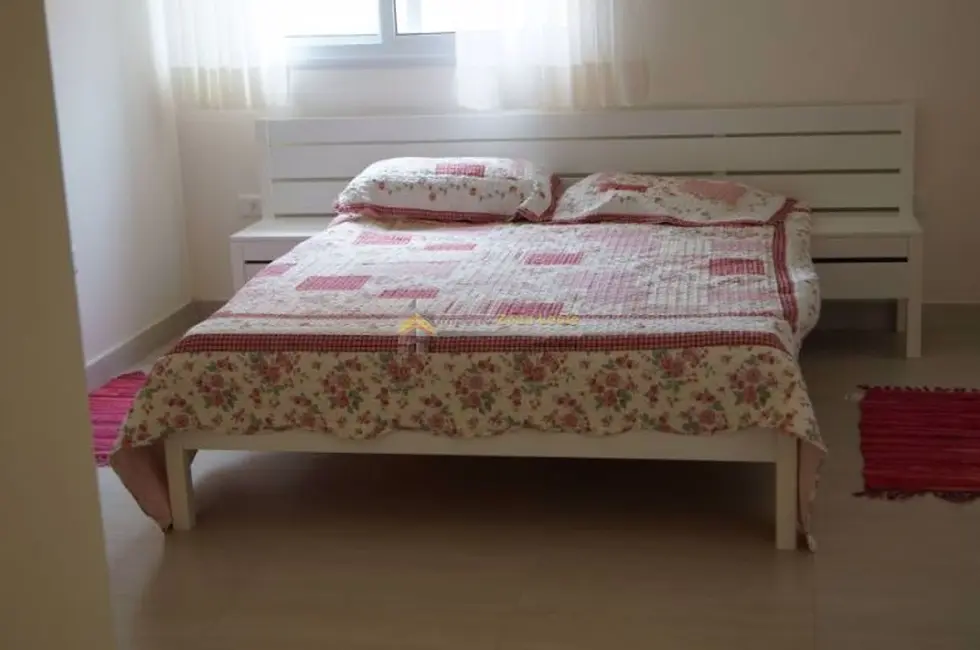 Foto 26 de Casa à venda, 530m2 em Guararema - SP