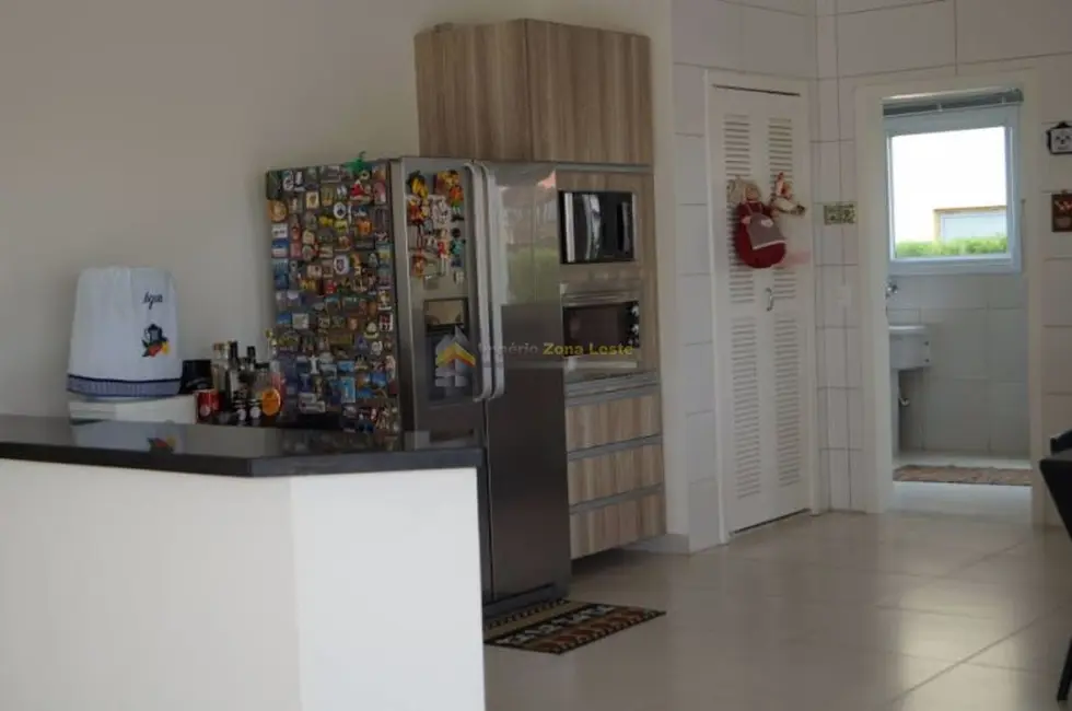 Foto 6 de Casa à venda, 530m2 em Guararema - SP