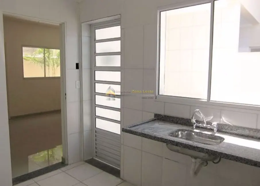 Casa com 3 quartos à venda, 91m2 em Vila Antonieta, São Paulo - SP - imagem 2 Foto 2 de Casa com 3 quartos à venda, 91m2 em Vila Antonieta, São Paulo - SP