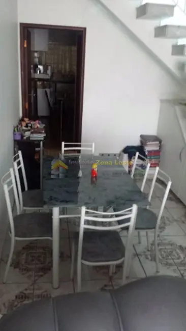 Sobrado com 3 quartos à venda, 125m2 em Jardim Santa Maria, São Paulo - SP - imagem 4 Foto 4 de Sobrado com 3 quartos à venda, 125m2 em Jardim Santa Maria, São Paulo - SP