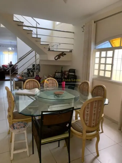 Sobrado com 3 quartos à venda, 287m2 em Vila Aricanduva, São Paulo - SP - imagem 9 Foto 9 de Sobrado com 3 quartos à venda, 287m2 em Vila Aricanduva, São Paulo - SP