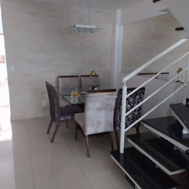 Sobrado com 3 quartos à venda, 100m2 em Chácara Seis de Outubro, São Paulo - SP - imagem 2 Foto 2 de Sobrado com 3 quartos à venda, 100m2 em Chácara Seis de Outubro, São Paulo - SP