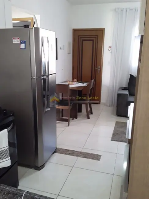 Kitnet com 2 quartos à venda, 45m2 em Vila Domitila, São Paulo - SP - imagem 4 Foto 4 de Kitnet com 2 quartos à venda, 45m2 em Vila Domitila, São Paulo - SP