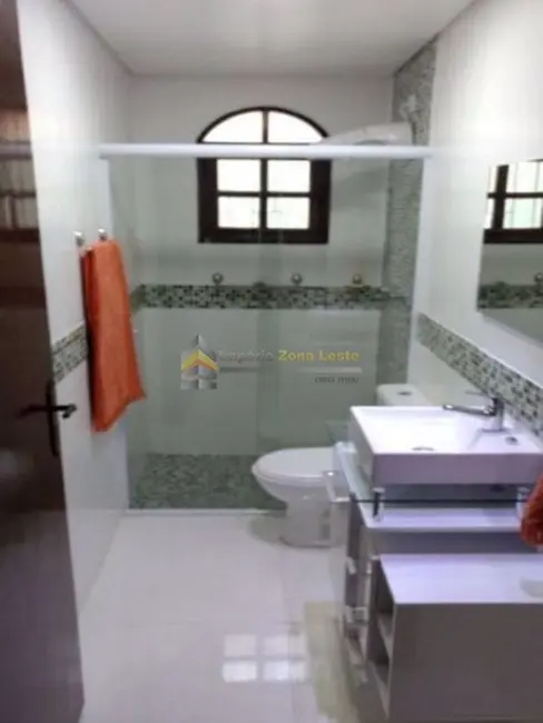 Sobrado com 3 quartos à venda, 145m2 em Vila Ré, São Paulo - SP - imagem 9 Foto 9 de Sobrado com 3 quartos à venda, 145m2 em Vila Ré, São Paulo - SP