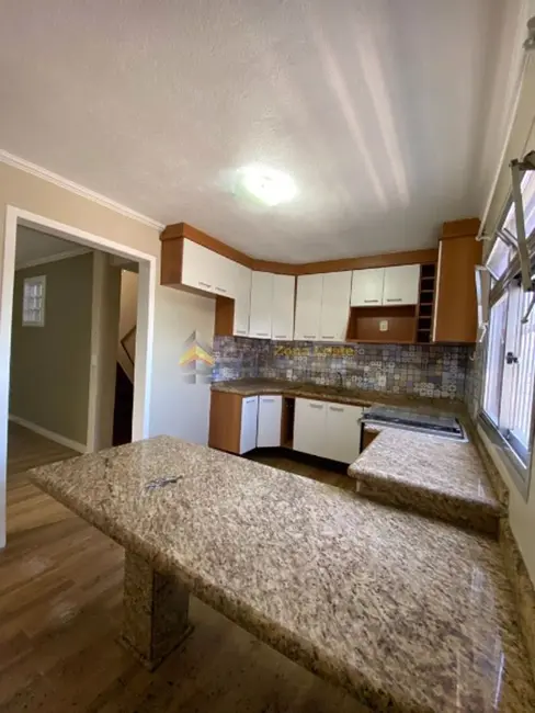 Sobrado com 4 quartos à venda, 120m2 em Jardim Coimbra, São Paulo - SP - imagem 8 Foto 8 de Sobrado com 4 quartos à venda, 120m2 em Jardim Coimbra, São Paulo - SP