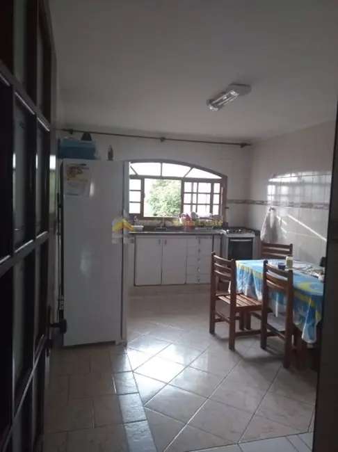 Sobrado com 3 quartos à venda, 169m2 em Vila Matilde, São Paulo - SP - imagem 6 Foto 6 de Sobrado com 3 quartos à venda, 169m2 em Vila Matilde, São Paulo - SP