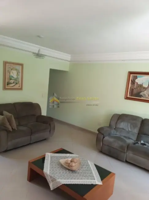 Sobrado com 4 quartos à venda, 150m2 em Cidade Patriarca, São Paulo - SP - imagem 5 Foto 5 de Sobrado com 4 quartos à venda, 150m2 em Cidade Patriarca, São Paulo - SP