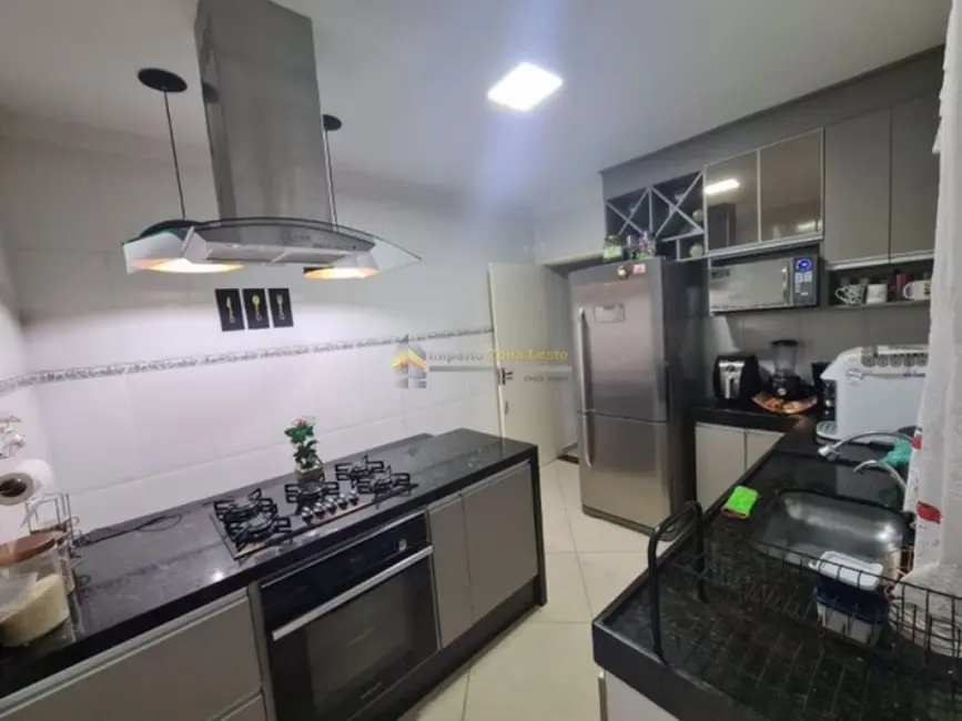 Sobrado com 2 quartos à venda, 195m2 em Jardim Maringá, São Paulo - SP - imagem 6 Foto 6 de Sobrado com 2 quartos à venda, 195m2 em Jardim Maringá, São Paulo - SP