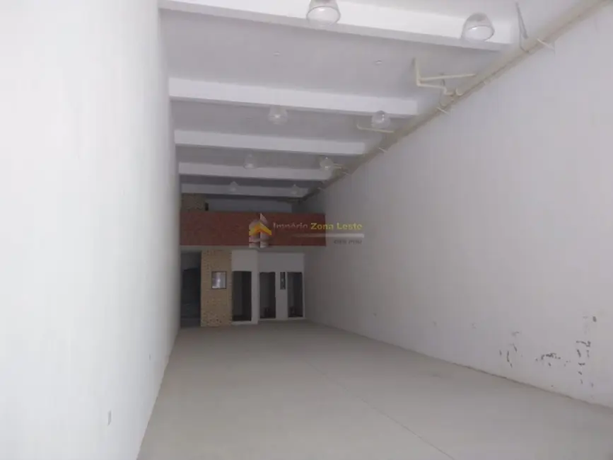 Armazém / Galpão para alugar, 230m2 em Jardim Egle, São Paulo - SP - imagem 3 Foto 3 de Armazém / Galpão para alugar, 230m2 em Jardim Egle, São Paulo - SP