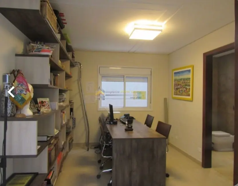 Foto 4 de Sobrado com 3 quartos à venda, 250m2 em Jardim Triana, São Paulo - SP