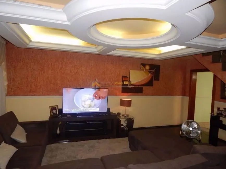 Sobrado com 4 quartos à venda, 200m2 em Vila Matilde, São Paulo - SP - imagem 9 Foto 9 de Sobrado com 4 quartos à venda, 200m2 em Vila Matilde, São Paulo - SP