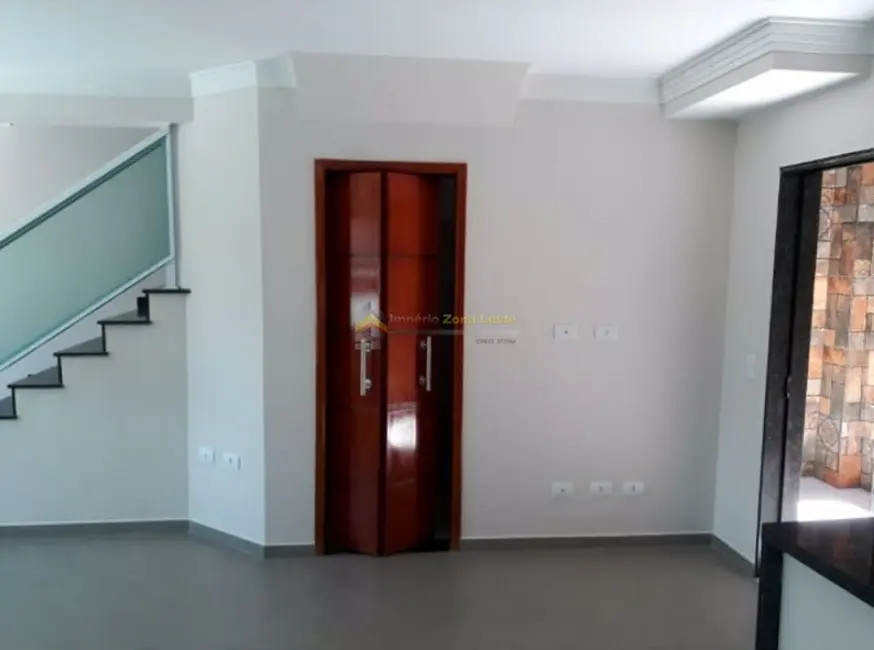 Sobrado com 3 quartos à venda, 135m2 em Vila Laís, São Paulo - SP - imagem 2 Foto 2 de Sobrado com 3 quartos à venda, 135m2 em Vila Laís, São Paulo - SP