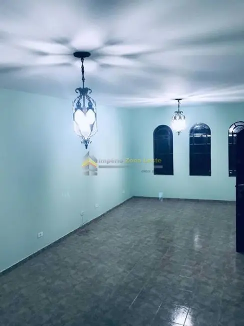 Sobrado com 3 quartos à venda, 230m2 em Vila Matilde, São Paulo - SP - imagem 4 Foto 4 de Sobrado com 3 quartos à venda, 230m2 em Vila Matilde, São Paulo - SP