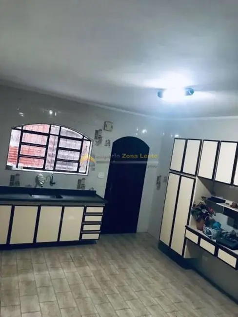 Sobrado com 3 quartos à venda, 230m2 em Vila Matilde, São Paulo - SP - imagem 7 Foto 7 de Sobrado com 3 quartos à venda, 230m2 em Vila Matilde, São Paulo - SP