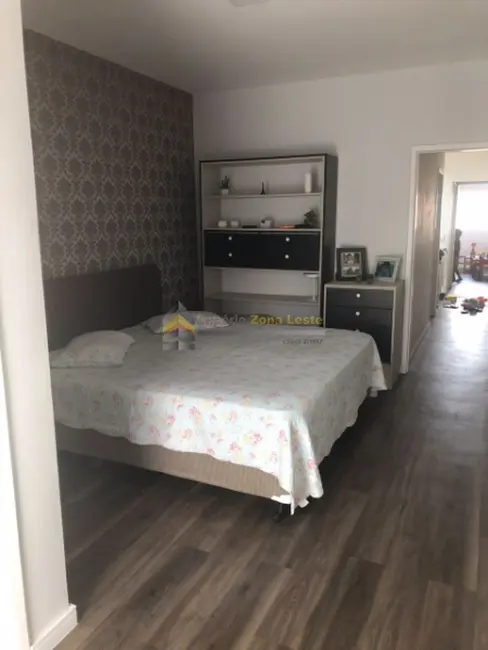 Sobrado com 3 quartos à venda, 200m2 em Vila Santana, São Paulo - SP - imagem 8 Foto 8 de Sobrado com 3 quartos à venda, 200m2 em Vila Santana, São Paulo - SP