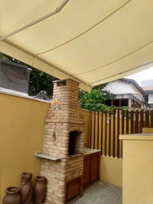 Foto 6 de Casa com 3 quartos à venda, 108m2 em Centro, Ubatuba - SP