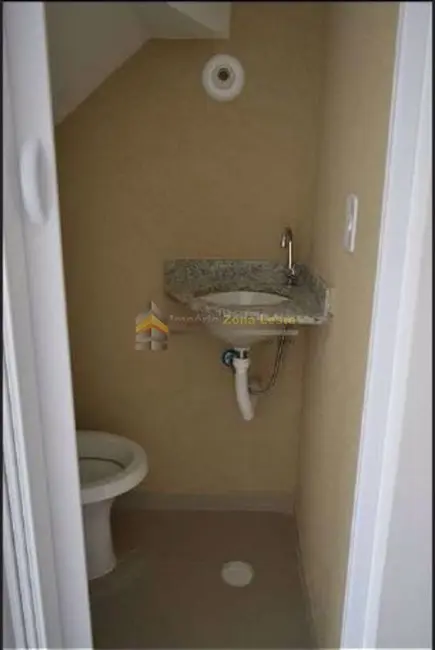 Sobrado com 2 quartos à venda, 70m2 em Cidade Líder, São Paulo - SP - imagem 3 Foto 3 de Sobrado com 2 quartos à venda, 70m2 em Cidade Líder, São Paulo - SP