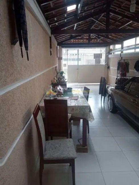 Sobrado com 2 quartos à venda, 125m2 em Jardim Maringá, São Paulo - SP - imagem 6 Foto 6 de Sobrado com 2 quartos à venda, 125m2 em Jardim Maringá, São Paulo - SP