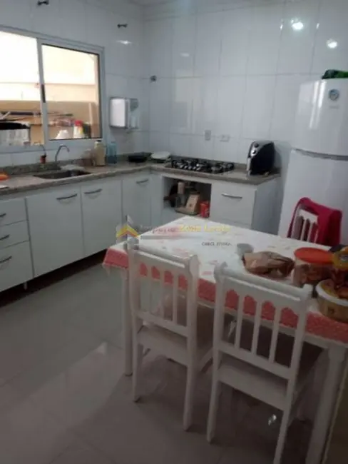 Sobrado com 2 quartos à venda, 125m2 em Jardim Maringá, São Paulo - SP - imagem 8 Foto 8 de Sobrado com 2 quartos à venda, 125m2 em Jardim Maringá, São Paulo - SP