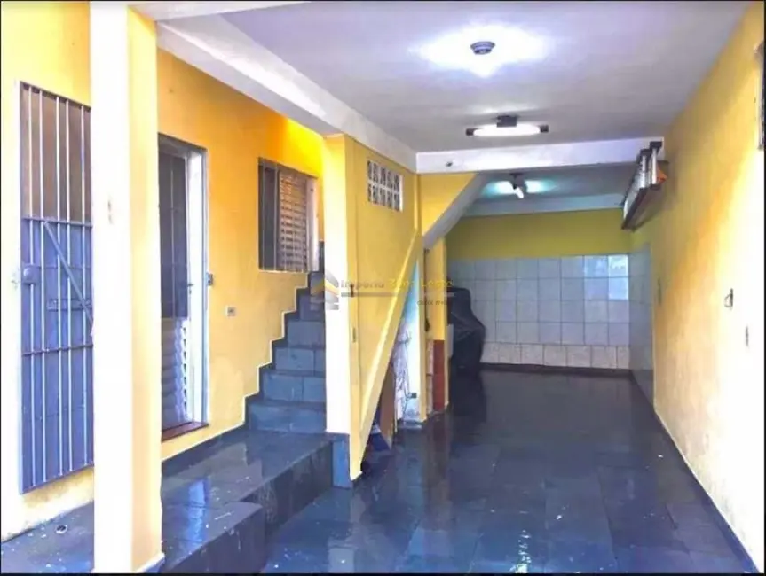 Foto 5 de Sobrado com 4 quartos à venda, 180m2 em Vila Santo Henrique, São Paulo - SP