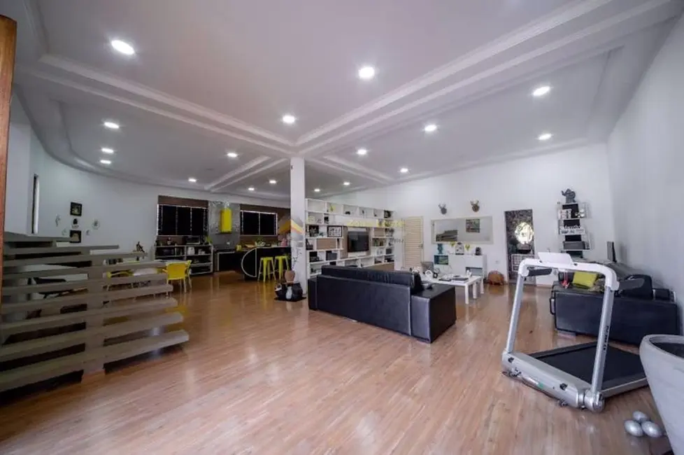 Sobrado com 2 quartos à venda, 200m2 em Jardim Hercilia, São Paulo - SP - imagem 2 Foto 2 de Sobrado com 2 quartos à venda, 200m2 em Jardim Hercilia, São Paulo - SP