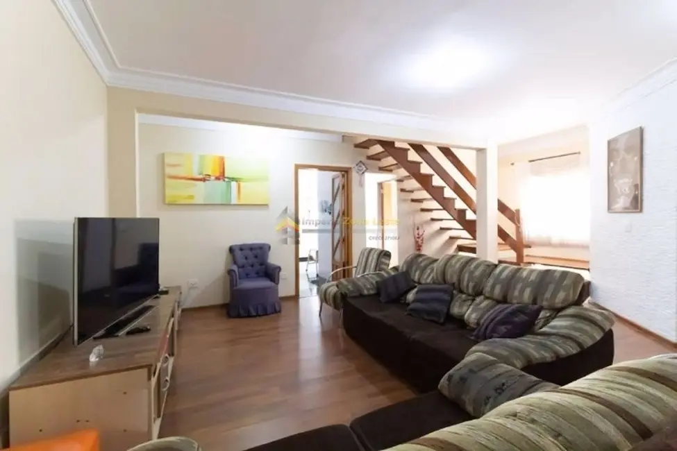 Foto 3 de Sobrado com 4 quartos para alugar, 230m2 em Jardim Belém, São Paulo - SP