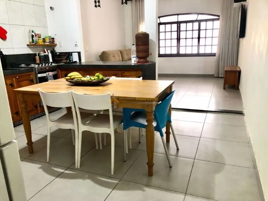 Foto 2 de Casa com 2 quartos à venda, 100m2 em Vila Rio Branco, São Paulo - SP