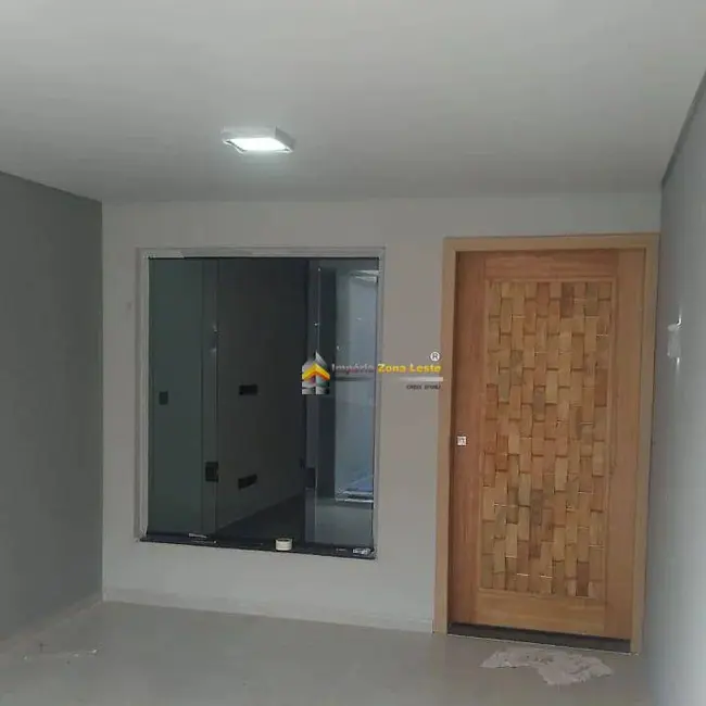 Sobrado com 3 quartos à venda, 120m2 em Vila Granada, São Paulo - SP - imagem 2 Foto 2 de Sobrado com 3 quartos à venda, 120m2 em Vila Granada, São Paulo - SP