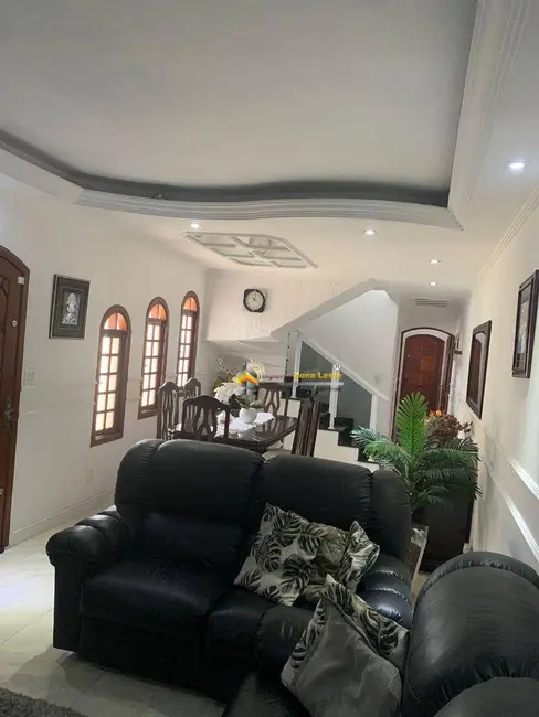 Sobrado com 3 quartos à venda, 145m2 em Chácara Belenzinho, São Paulo - SP - imagem 8 Foto 8 de Sobrado com 3 quartos à venda, 145m2 em Chácara Belenzinho, São Paulo - SP