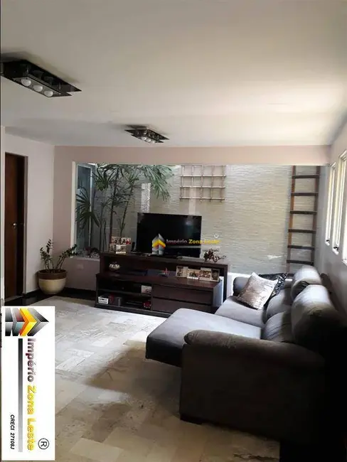 Foto 3 de Sobrado com 4 quartos à venda, 250m2 em Jardim Brasília, São Paulo - SP