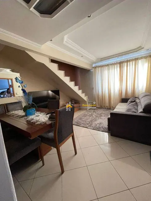 Sobrado com 3 quartos à venda, 85m2 em Jardim Lisboa, São Paulo - SP - imagem 4 Foto 4 de Sobrado com 3 quartos à venda, 85m2 em Jardim Lisboa, São Paulo - SP