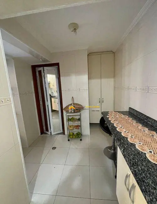 Sobrado com 3 quartos à venda, 85m2 em Jardim Lisboa, São Paulo - SP - imagem 9 Foto 9 de Sobrado com 3 quartos à venda, 85m2 em Jardim Lisboa, São Paulo - SP