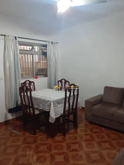 Casa com 3 quartos à venda, 180m2 em Vila Ré, São Paulo - SP - imagem 8 Foto 8 de Casa com 3 quartos à venda, 180m2 em Vila Ré, São Paulo - SP