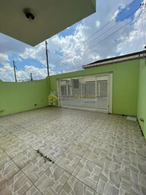 Foto 3 de Sobrado com 2 quartos para alugar, 100m2 em Burgo Paulista, São Paulo - SP