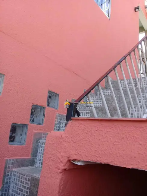 Foto 3 de Casa com 1 quarto para alugar, 22m2 em Vila Caxambu, São Paulo - SP