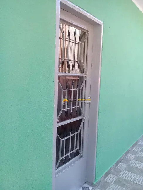 Foto 6 de Casa com 1 quarto para alugar, 22m2 em Vila Caxambu, São Paulo - SP