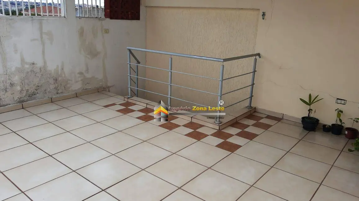 Sobrado com 3 quartos à venda, 220m2 em Vila Granada, São Paulo - SP - imagem 3 Foto 3 de Sobrado com 3 quartos à venda, 220m2 em Vila Granada, São Paulo - SP