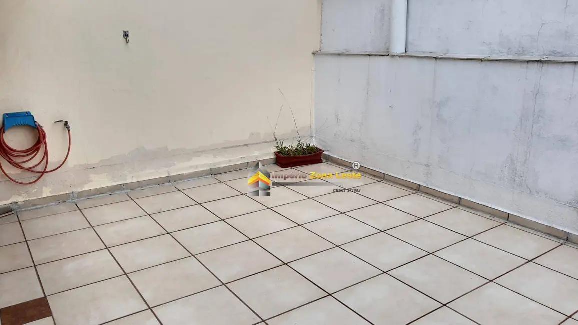 Sobrado com 3 quartos à venda, 220m2 em Vila Granada, São Paulo - SP - imagem 4 Foto 4 de Sobrado com 3 quartos à venda, 220m2 em Vila Granada, São Paulo - SP