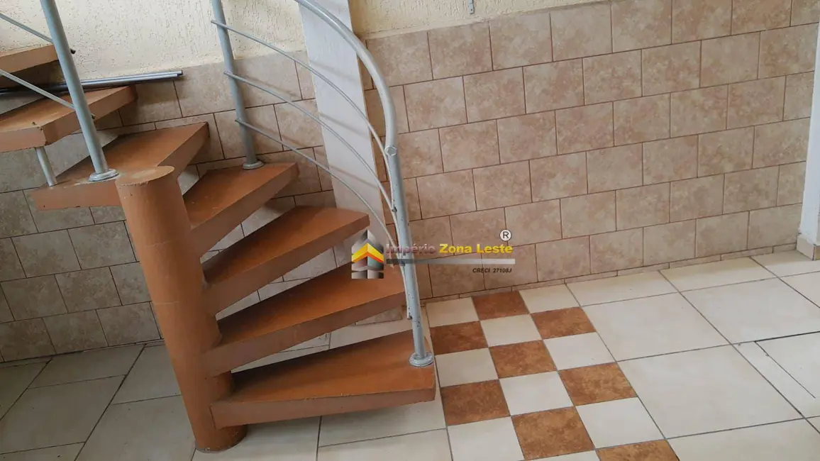 Sobrado com 3 quartos à venda, 220m2 em Vila Granada, São Paulo - SP - imagem 6 Foto 6 de Sobrado com 3 quartos à venda, 220m2 em Vila Granada, São Paulo - SP