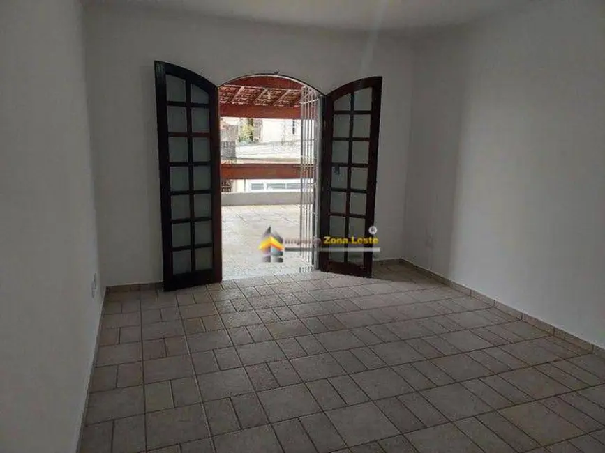 Sobrado com 3 quartos à venda, 150m2 em Cidade Patriarca, São Paulo - SP - imagem 8 Foto 8 de Sobrado com 3 quartos à venda, 150m2 em Cidade Patriarca, São Paulo - SP