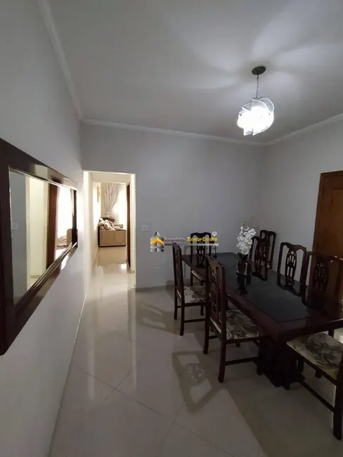 Sobrado com 3 quartos à venda, 240m2 em Vila Nhocune, São Paulo - SP - imagem 2 Foto 2 de Sobrado com 3 quartos à venda, 240m2 em Vila Nhocune, São Paulo - SP