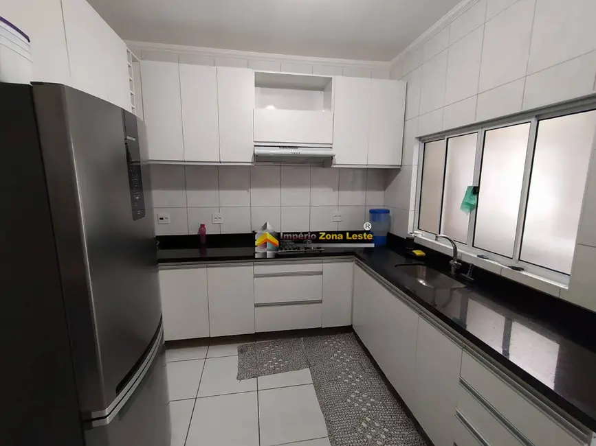 Sobrado com 3 quartos à venda, 240m2 em Vila Nhocune, São Paulo - SP - imagem 6 Foto 6 de Sobrado com 3 quartos à venda, 240m2 em Vila Nhocune, São Paulo - SP