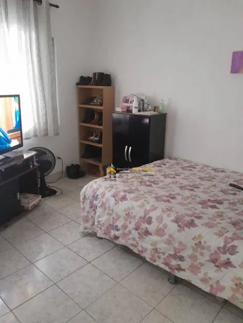 Sobrado com 2 quartos à venda, 300m2 em Vila Pierina, São Paulo - SP - imagem 9 Foto 9 de Sobrado com 2 quartos à venda, 300m2 em Vila Pierina, São Paulo - SP