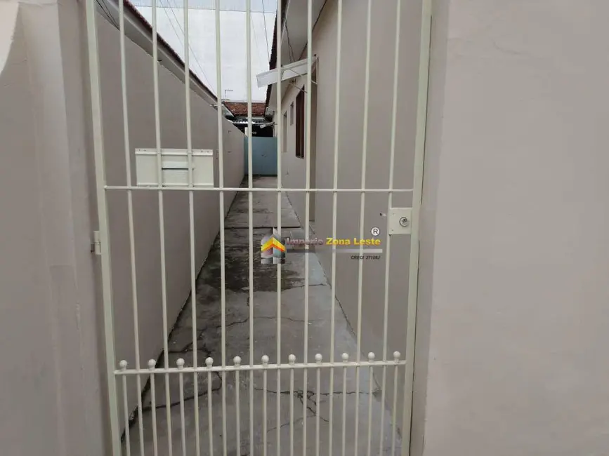 Foto 2 de Casa com 1 quarto para alugar, 50m2 em Parque Boturussu, São Paulo - SP