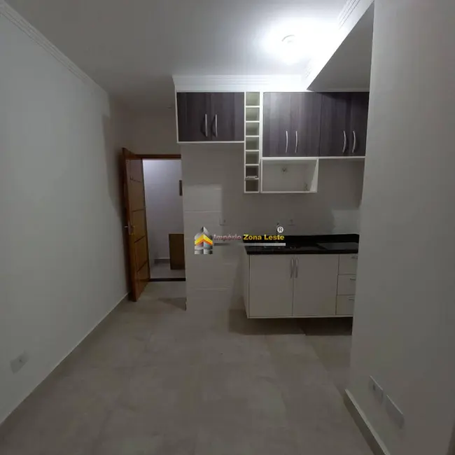 Foto 2 de Apartamento com 1 quarto para alugar, 29m2 em Vila Santana, São Paulo - SP