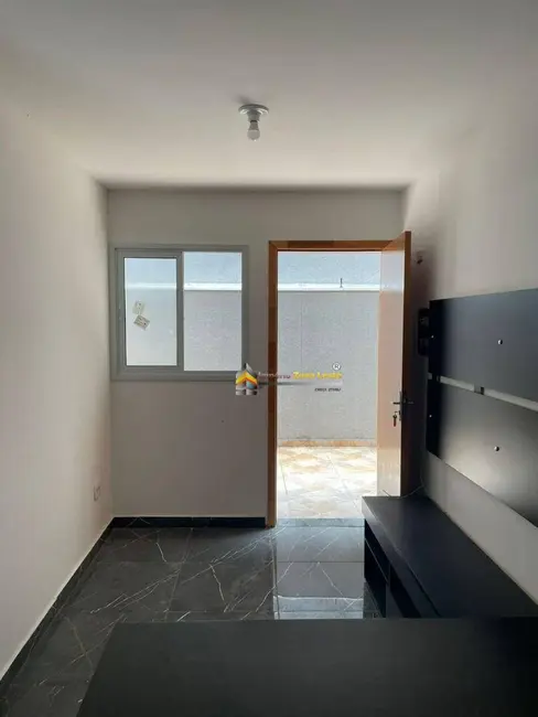 Foto 1 de Apartamento com 1 quarto para alugar, 29m2 em Vila Esperança, São Paulo - SP